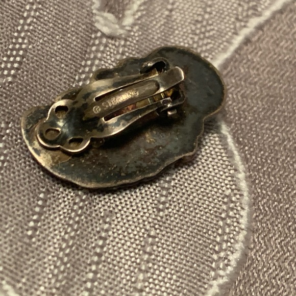 Antique signed Native American earrings - Picture 2 of 2